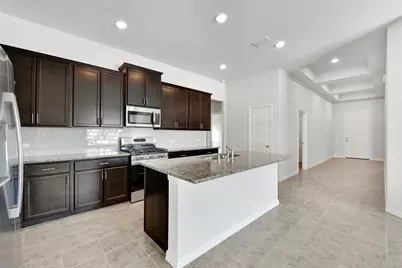 2207 Villa Flora Lane, Friendswood, TX 77546 - Photo 5