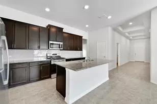 2207 Villa Flora Ln, Friendswood, TX 77546 - Photo 5