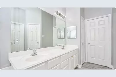 13034 Sandhill Park Lane, Houston, TX 77044 - Photo 11