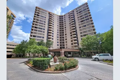 3525 Sage Road #303, Houston, TX 77056 - Photo 3
