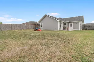 5725 Ventura Ln, Corpus Christi, TX 78417 - Photo 5