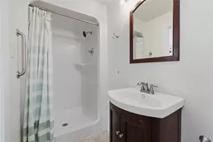4022 Woodhaven St, Houston, TX 77025 - Photo 11