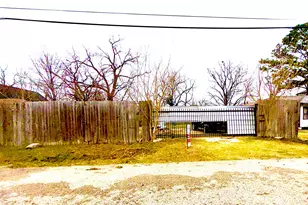 7987 Chateau St, Houston, TX 77028 - Photo 11