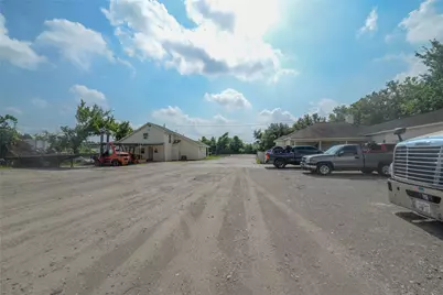 6309 E Houston Road, Houston, TX 77028 - Photo 3