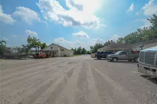 6309 E Houston Rd, Houston, TX 77028 - Photo 3