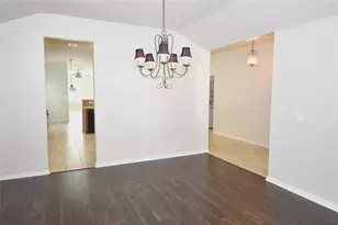 4717 Foster Hill Ct, Houston, TX 77345 - Photo 3