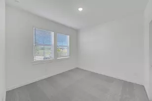 18610 Eastwood Rdg Ct, Crosby, TX 77532 - Photo 5