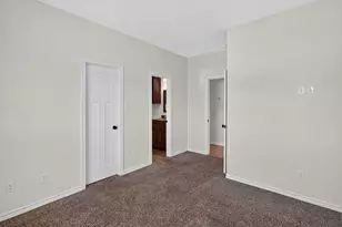 4001 Golden Eagle Dr, Bryan, TX 77808 - Photo 29