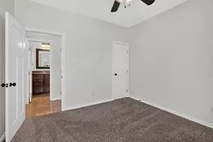 4001 Golden Eagle Dr, Bryan, TX 77808 - Photo 33