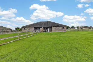 4001 Golden Eagle Dr, Bryan, TX 77808 - Photo 25