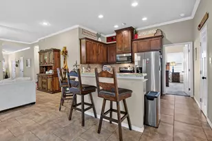 4001 Golden Eagle Dr, Bryan, TX 77808 - Photo 5