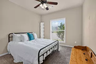 4001 Golden Eagle Dr, Bryan, TX 77808 - Photo 11