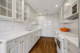 3711 San Felipe St, Houston, TX 77027 - Photo 5