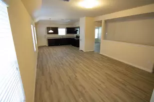 154 Spring Meadows Cir, Willis, TX 77378 - Photo 5