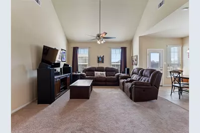 3212 Birkhill Court, Bay City, TX 77414 - Photo 9