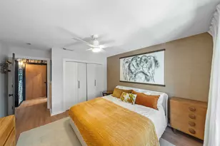 805 E 36th St, Houston, TX 77022 - Photo 17