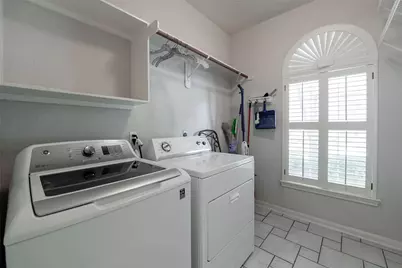 1303 Red Oak Court, Sugar Land, TX 77479 - Photo 25