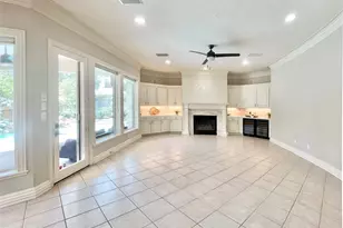 3 Maple Loft Pl, The Woodlands, TX 77381 - Photo 9