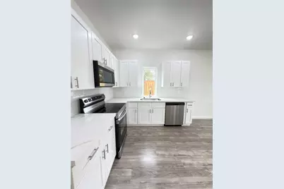 7502 Laura Koppe Road #B, Houston, TX 77028 - Photo 3