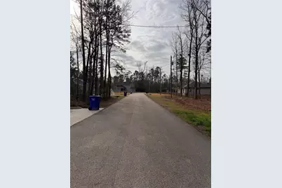 121 Indian Creek Cir Circle, Willis, TX 77378 - Photo 3