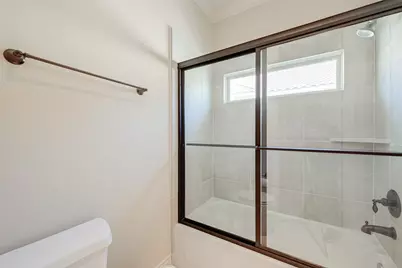 4623 Laurel Street, Bellaire, TX 77401 - Photo 35