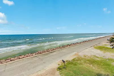 306 Beach Drive, Surfside Beach, TX 77541 - Photo 29