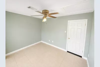 1110 Linwood Circle, Pasadena, TX 77502 - Photo 9