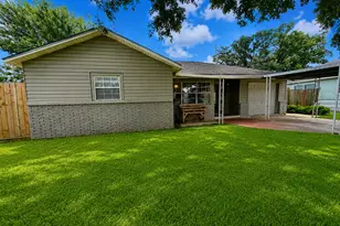 1110 Linwood Cir, Pasadena, TX 77502 - Photo 3