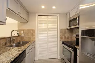 3525 Sage Rd, Houston, TX 77056 - Photo 7