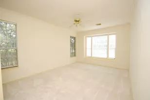 1803 Willow Lakes Dr, Sugar Land, TX 77479 - Photo 15
