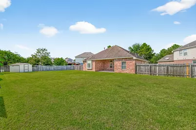 7031 Kendall Lake Court, Richmond, TX 77407 - Photo 5
