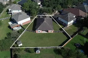 7031 Kendall Lake Ct, Richmond, TX 77407 - Photo 3