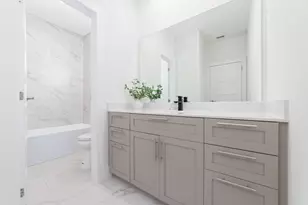 11927 N Hoa Sen Cir, Houston, TX 77072 - Photo 23