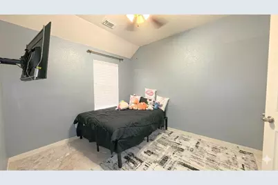 3218 Pine Run Drive, Spring, TX 77388 - Photo 5