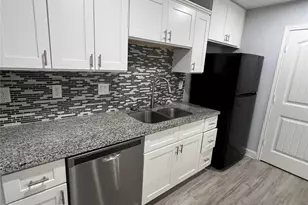 6501 Osprey Dr, Houston, TX 77048 - Photo 3