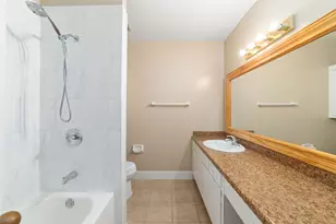 889 Wax Myrtle Ln, Houston, TX 77079 - Photo 25