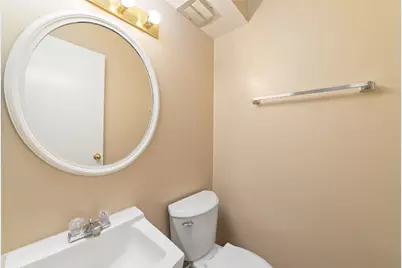 889 Wax Myrtle Lane, Houston, TX 77079 - Photo 17