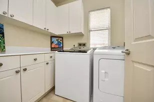 825 Rosine St, Houston, TX 77019 - Photo 29