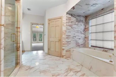 6803 Walton Heath Drive, Houston, TX 77069 - Photo 17