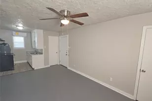 3335 Tuam St, Houston, TX 77004 - Photo 3