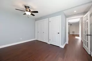 2470 Country Club Dr, Pearland, TX 77581 - Photo 13
