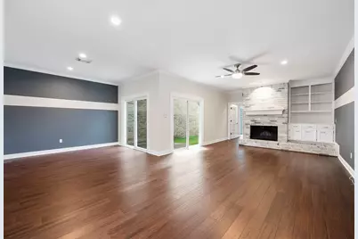 2470 Country Club Drive, Pearland, TX 77581 - Photo 3