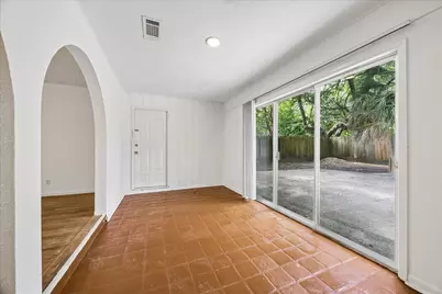 4022 Woodcraft Street, Houston, TX 77025 - Photo 5