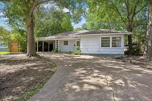 4022 Woodcraft St, Houston, TX 77025 - Photo 1