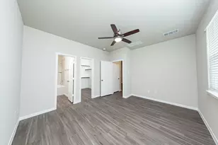 15639 Coneflower Hls Dr, Houston, TX 77090 - Photo 7