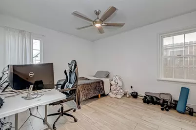 5027 Yarwell Drive, Houston, TX 77096 - Photo 31