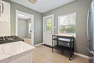 108 Bonita Ave, Galveston, TX 77550 - Photo 11