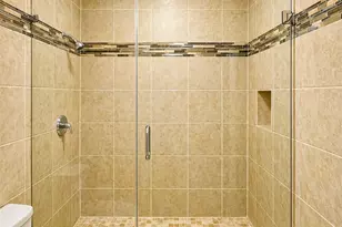 17202 Imperial Valley Dr, Houston, TX 77060 - Photo 11