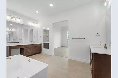 2119 Breezy Brook Court, Missouri City, TX 77459 - Photo 17
