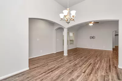 4406 Low Meadow Lane, Katy, TX 77493 - Photo 9